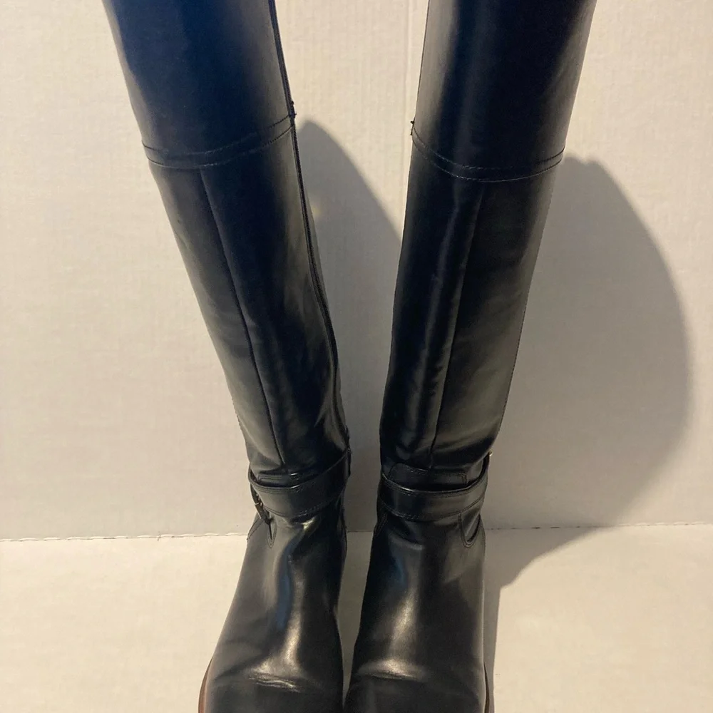 Tommy Hilfiger Black Leather Buckle Women Boot Size 9